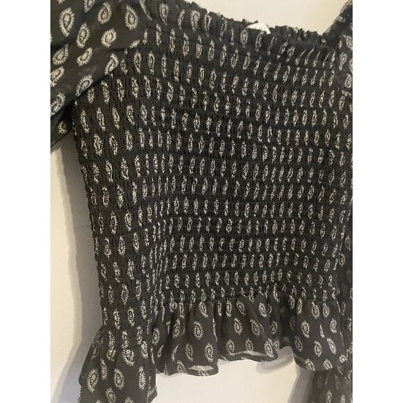 Patrons of Peace Top‎ Womens Medium Cropped Black Paisley Smocked Bell Sleeve - Picture 4 of 7